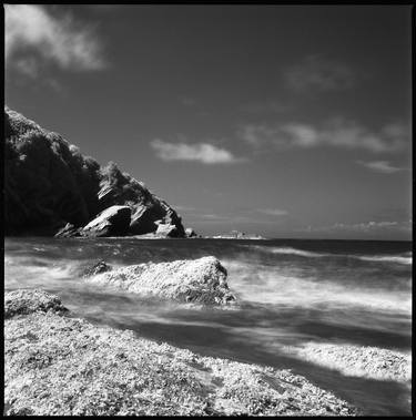 Edition 1/10 - Rocks, Combe Martin, North Devon [Infrared Film] thumb