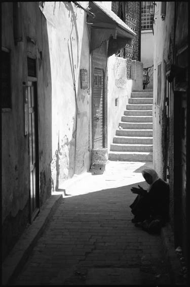 Edition 1/10 - Desperation, The Medina, Fes, Morocco thumb