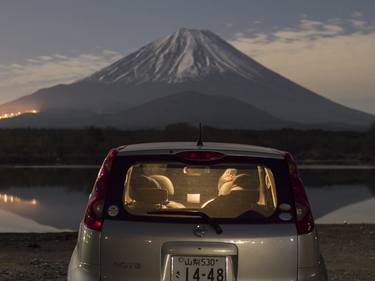 2 photographers are waiting for the milky way to appear above Mt. Fuji - Limited Edition of 8 thumb