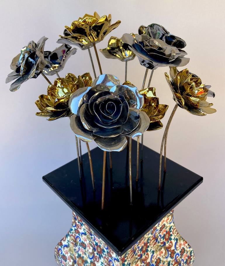 Original Floral Sculpture by Joe Pinkelman