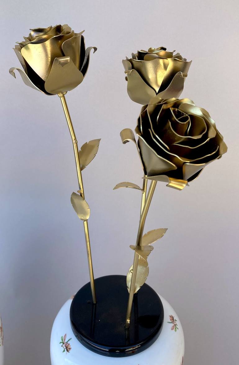 Original Floral Sculpture by Joe Pinkelman