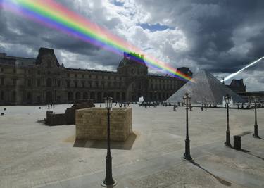 The Dark Side of the Louvre thumb