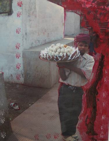 The tray of Indian sweets thumb