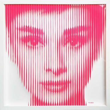 Original on Glass - Audrey Hepburn - Sparkling Fire Pink thumb