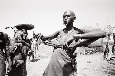 Sisters of Mursi, Ethiopia thumb