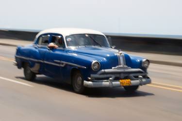 Blue and white vintage car, Havana, Cuba. thumb