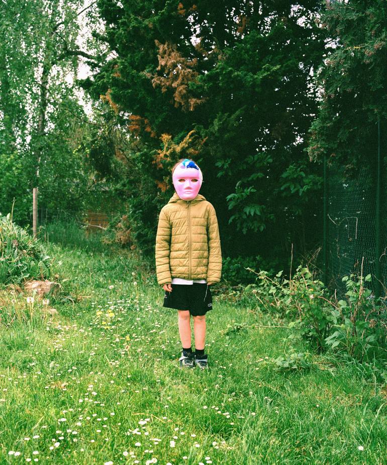 Original Children Photography by Hugo Kevelaer | Documentary Art on Paper | Sillage - Portrait 2 - Limited edition of 3