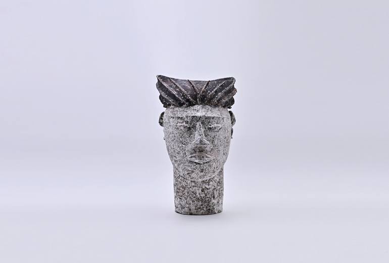 Original Black & White Religion Sculpture by Yuelei Ma