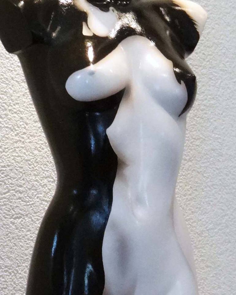 Original Pop Art Body Sculpture by Lutz Müller