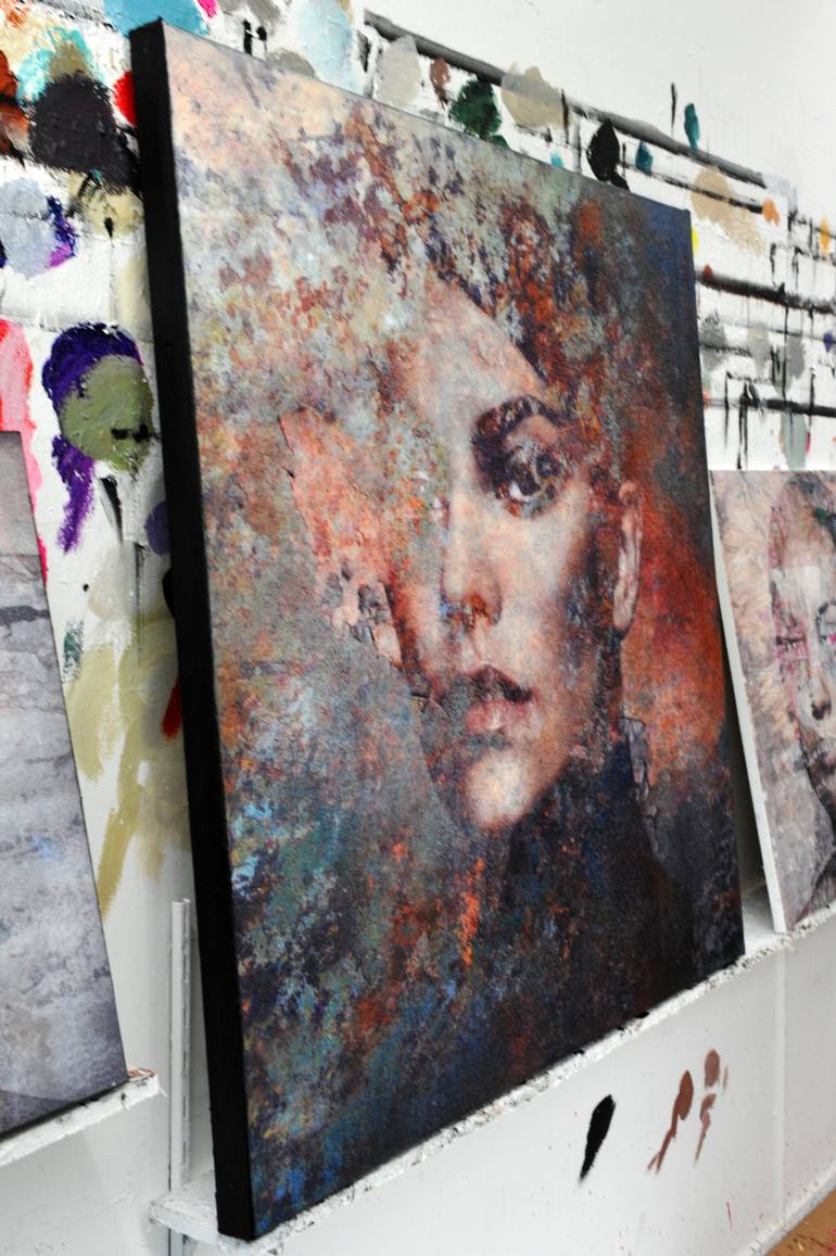 Original Contemporary People Mixed Media by Karin Vermeer