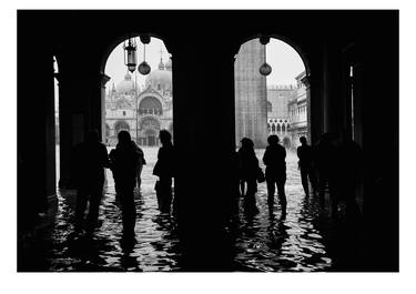 Acqua alta in piazza San Marco thumb