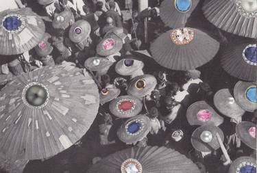 JEWEL CRUSTED PARASOLS thumb