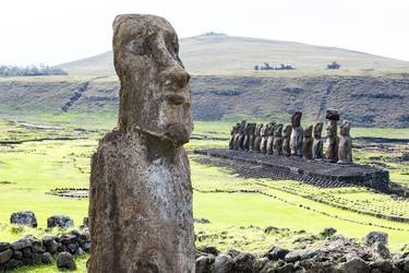 Easter Island thumb
