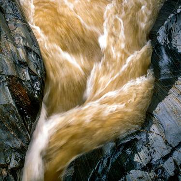 Original Abstract Water Photography by Gonzalo Contreras del Solar