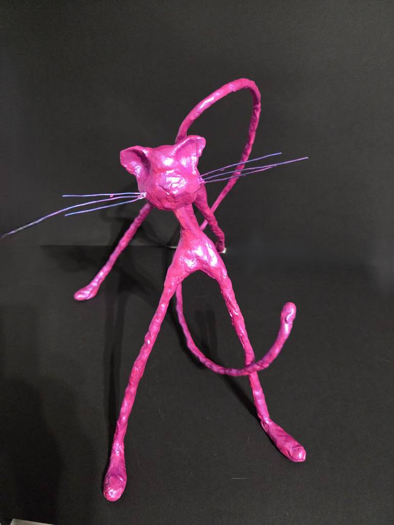 Original Cats Sculpture by Emanuela Morettini | Contemporary Art on Clay | Mi trovi sinuoso? Do you find me curvy?