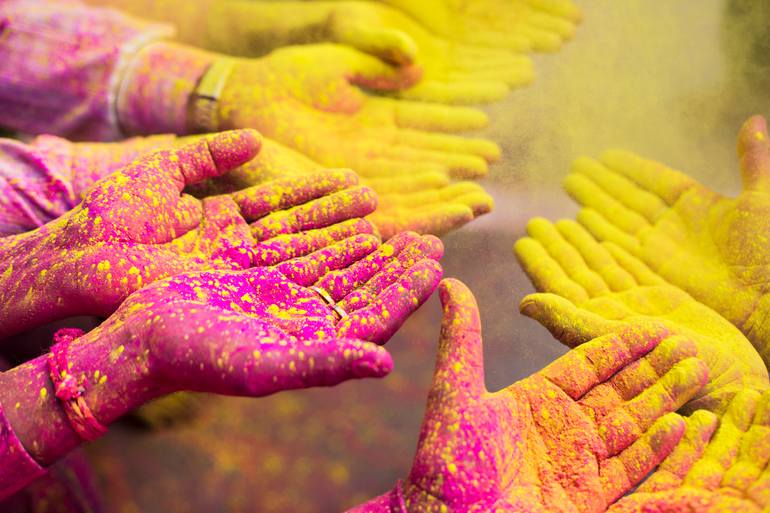 Original People Photography by Xavier Arnau | Documentary Art on Paper | India No. 11 -- Pink and Gold