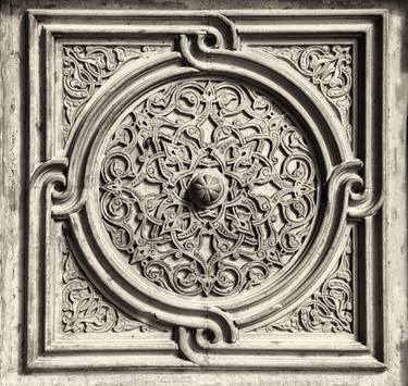 Stucco Medallion, 2005 thumb