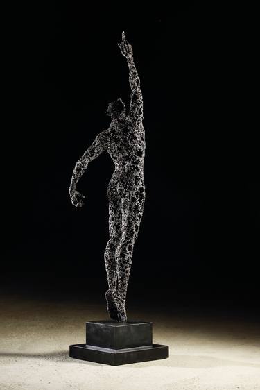 Original Figurative Body Sculpture by Seong-Gu Lee