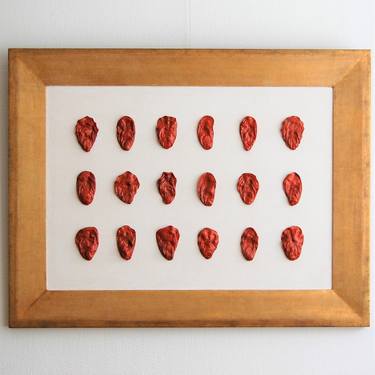 Minimalism Painting - red oysterlids - Wallobject 110 thumb