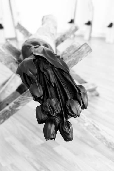 Bouquet of black tulips thumb