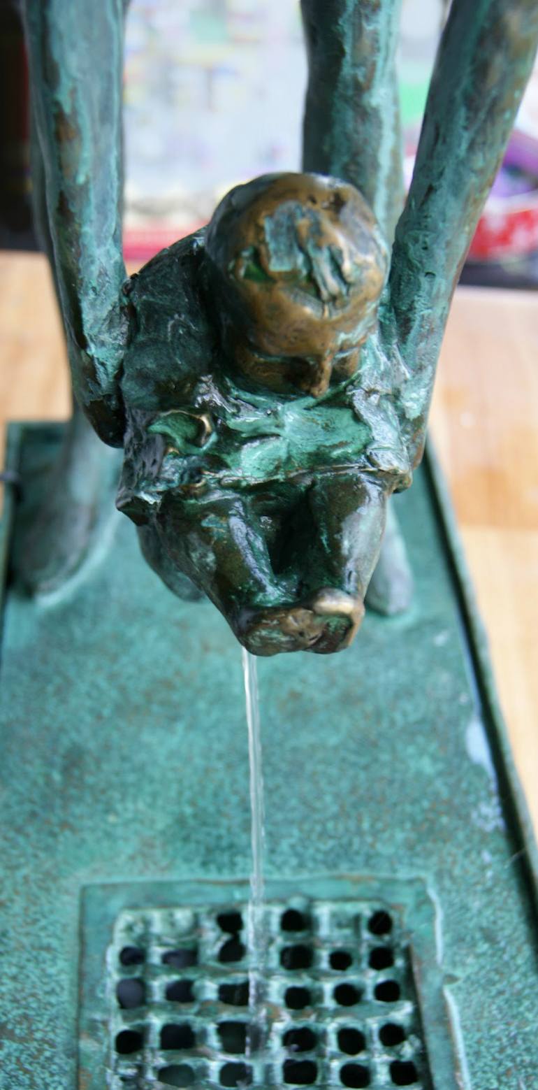 Original Water Sculpture by Hanna Kyselova
