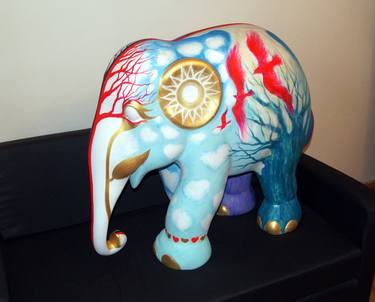 PAINTING OF ELEPHANT SCULPTURE thumb