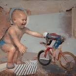 Bambino con ciclista II by Nicola Pucci