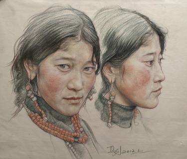 Portrait of twin girls in Tibet thumb