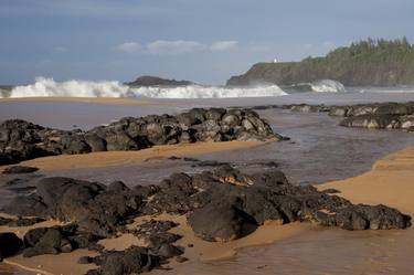 Kilauea Lighthouse from Secret Beach #2, 2006 thumb