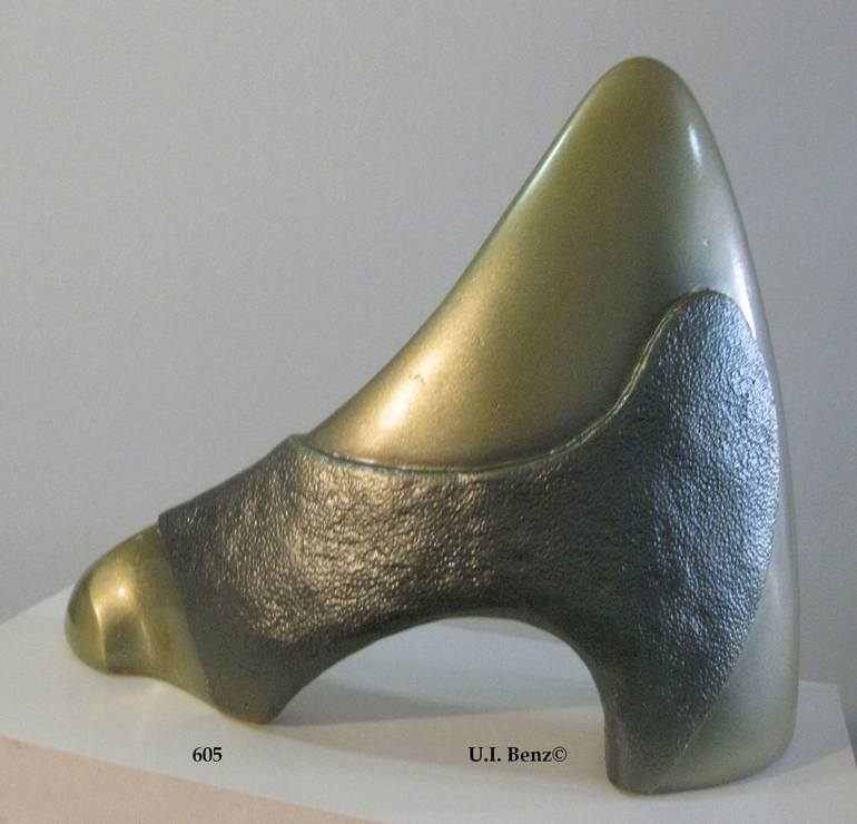 Original Modernism Abstract Sculpture by Ui Benz