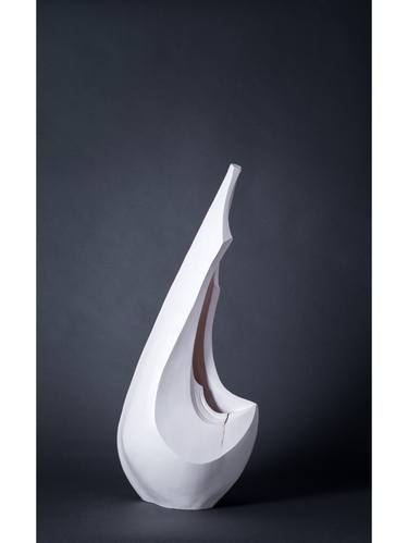 "Shiro I" - Modern Ceramic Sculpture thumb