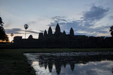Ankor Wat Sunrise thumb