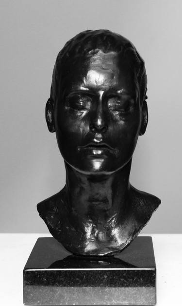 "PORTRAIT OF A YOUNG WOMAN" bronze sculpture thumb