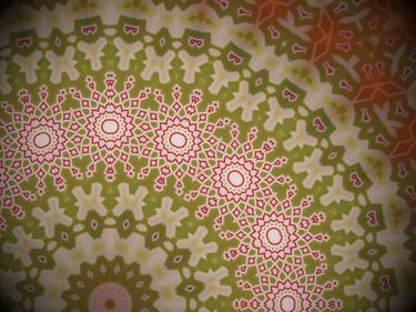 Radial red, white and green geometric pattern, artistic stylish backdrop thumb