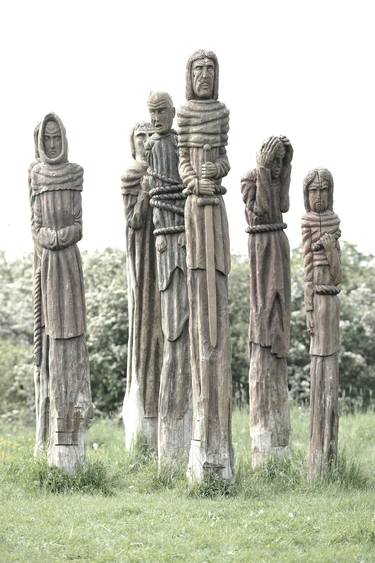 Statues in Grass thumb