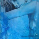 Holding on by Helma van der Zwan