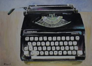 Typewriter thumb