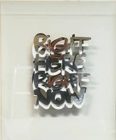 'right here right now' maquette mirror 1 plexiglass box thumb