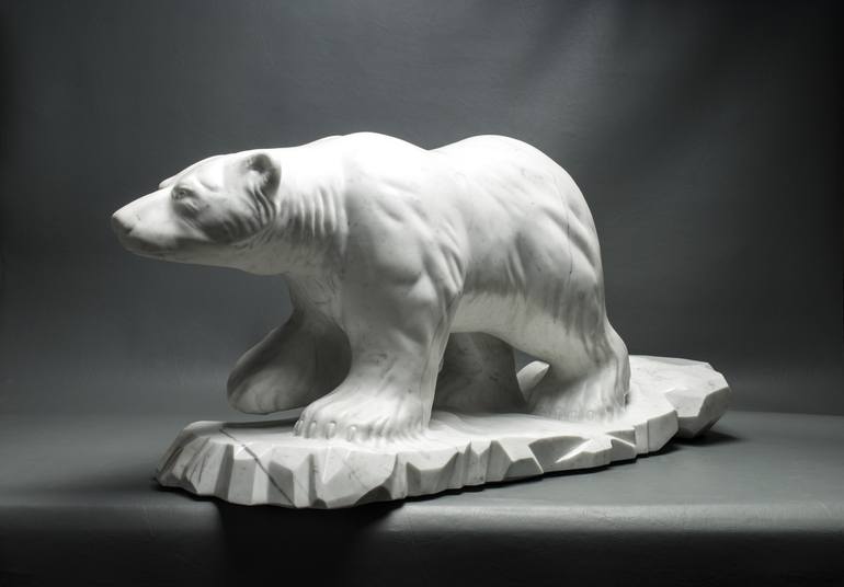 Polar King Sculpture by Leslie Dycke