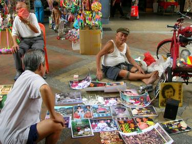 street vendor aka 'chinese kitsch' aka 'red bicycle' aka 'old men' thumb