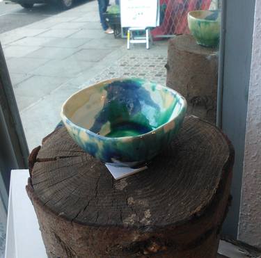 Earthenware Bowl thumb