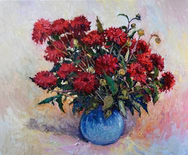 Deep Red Georgina Flowers in a Vase thumb