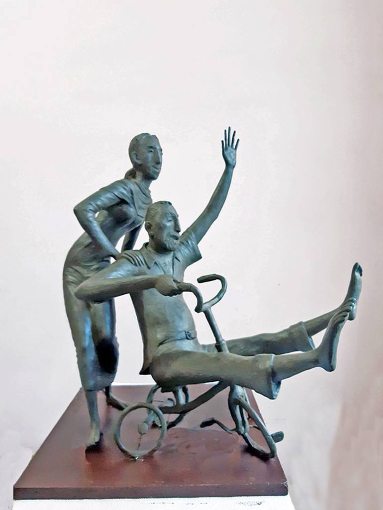 Original Modern Family Sculpture by Zakir Akhmedov