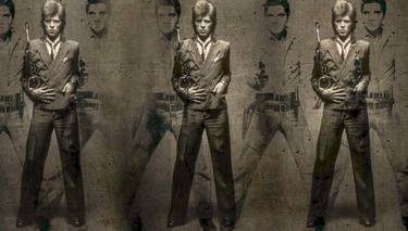 ROCK  STARS. Elvis and Bowie thumb
