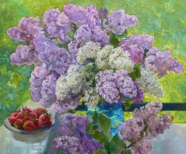 The aroma of Lilac spring flowers and berries thumb