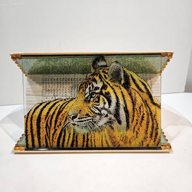 Original Illustration Animal Sculpture by Nanci Schrieber-Smith