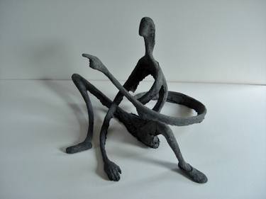 Original Women Sculpture by Marianne Roetzel