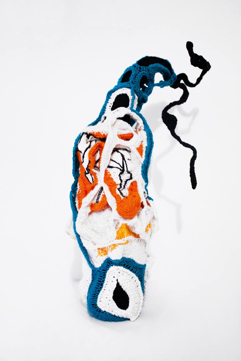 Original Contemporary Nature Sculpture by Andreea Talpeanu