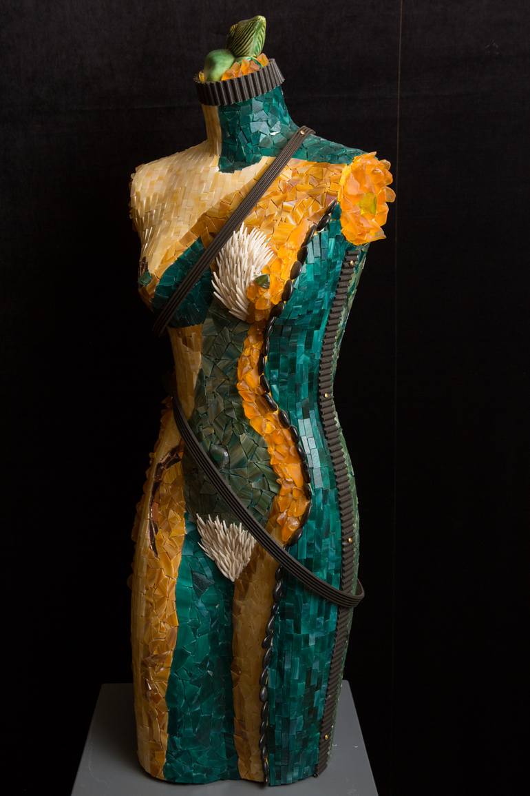 Original Body Sculpture by Francine Gourguechon