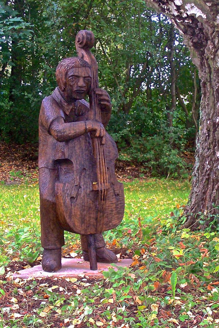 Original Figurative Music Sculpture by Ranulf Streuff